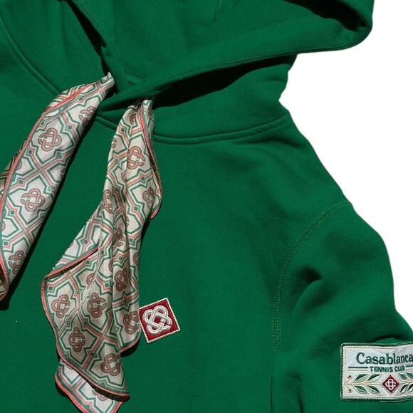 Silk scarf drawstring hoodie - Picture 2 of 6